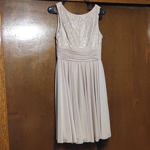 Gold short dress size 4